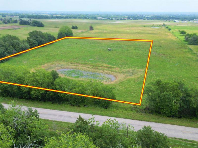 3.88 Acres with Pond in Mexia, TX : Mexia : Limestone County : Texas