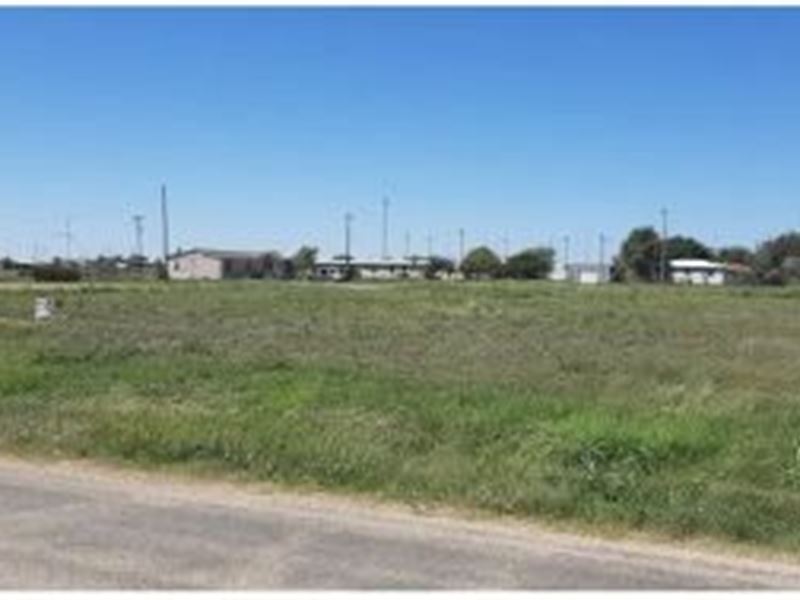 28,000 Sqft of Cleared Space : Ralls : Crosby County : Texas