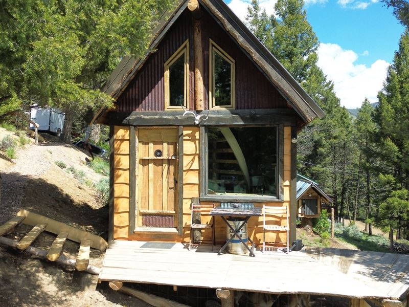 Ramshorn Hunting Cabin : Salmon : Lemhi County : Idaho