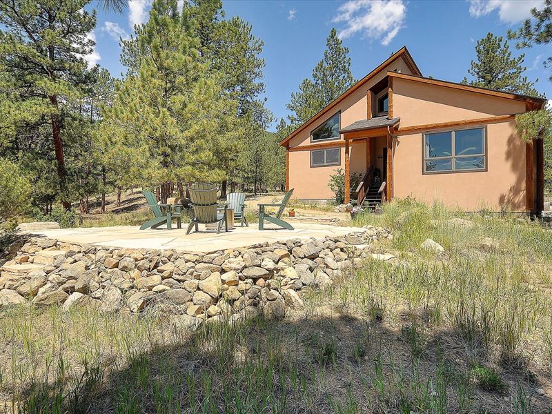 Beautiful Mountain Home : Buena Vista : El Paso County : Colorado