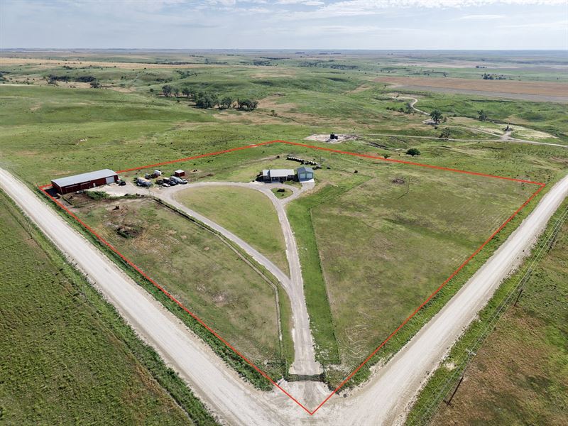1001 Saline River Rd. Plainville : Plainville : Ellis County : Kansas