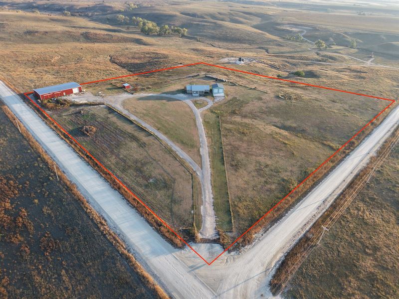 1001 Saline River Rd. Plainville : Plainville : Ellis County : Kansas