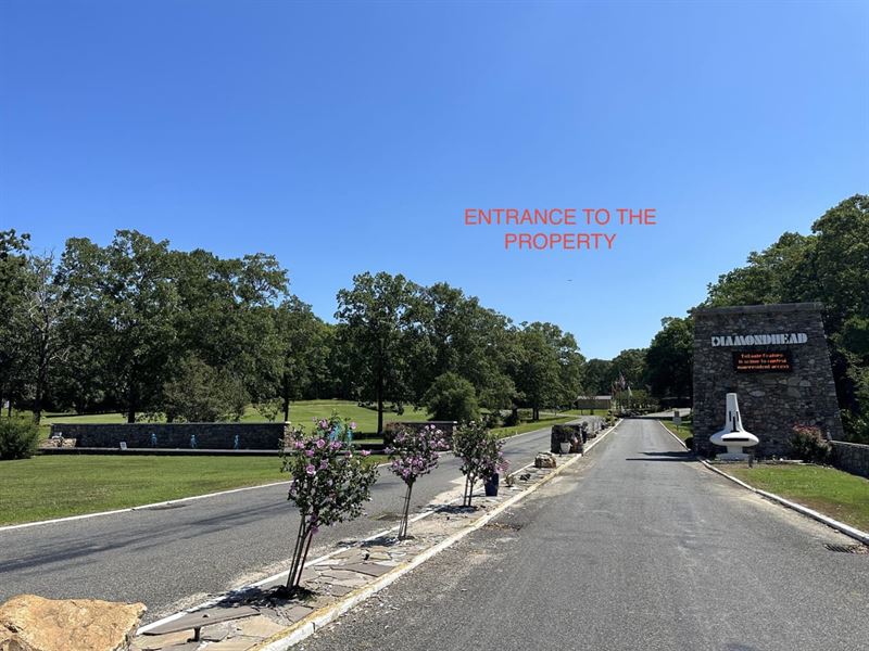 .5 Acre Lot, Diamondhead Subdi : Hot Springs : Garland County : Arkansas