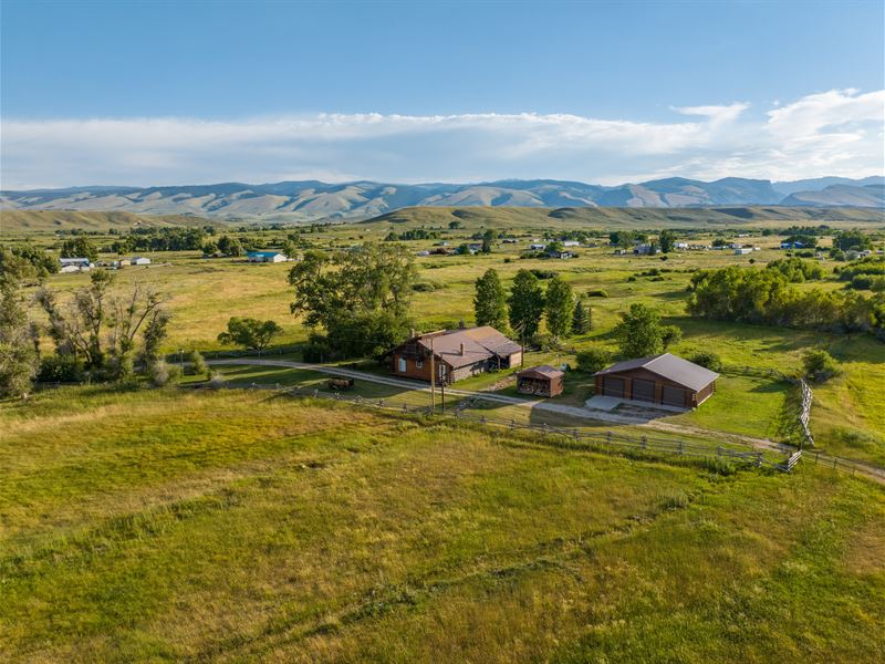South Fork Country Home : Fort Washakie : Fremont County : Wyoming
