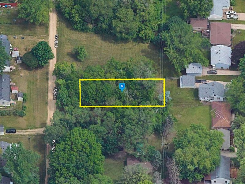 Enchanting Land Opportunity : Rockford : Winnebago County : Illinois