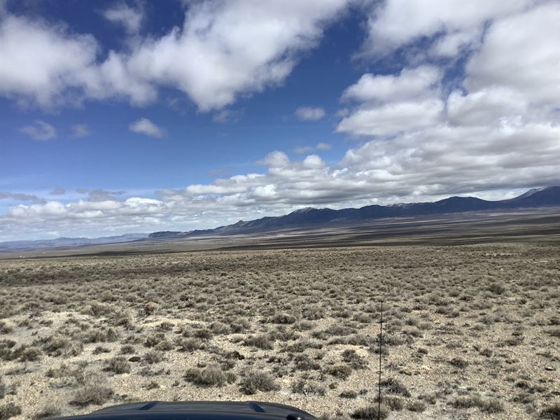 Great Views of Pilot Valley : Montello : Elko County : Nevada