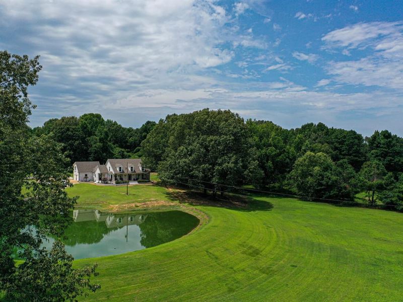 Revival Ranch : Hernando : Desoto County : Mississippi