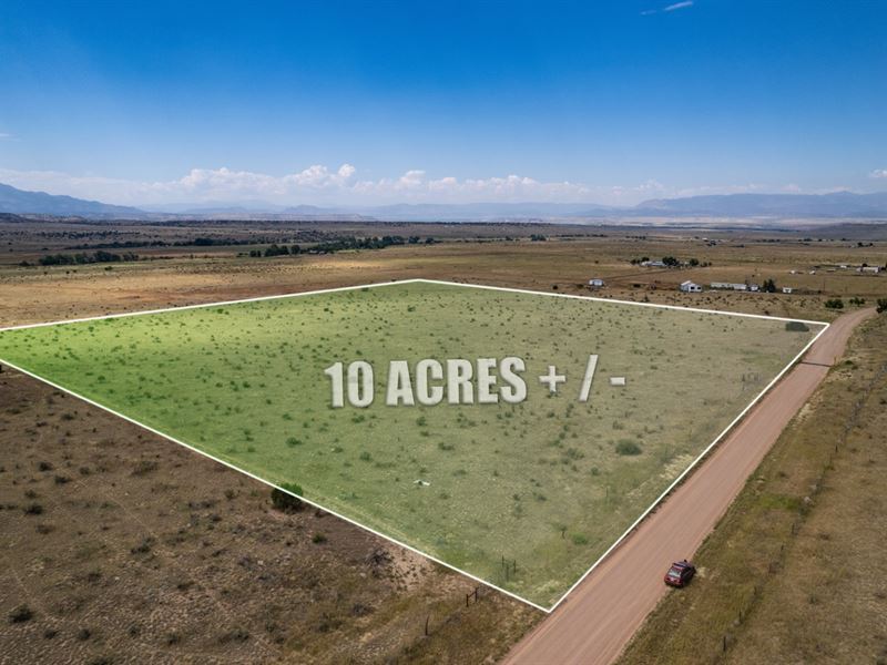 10 Ac Lot, Views of Pikes Peak : Florence : Fremont County : Colorado