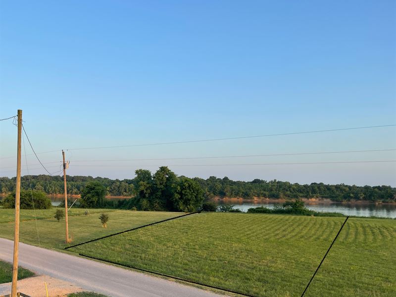Riverfront Lot for Sale in TN : Crump : Hardin County : Tennessee