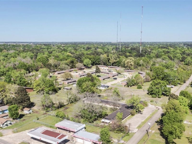 58K Sqft in Texarkana, TX : Texarkana : Bowie County : Texas