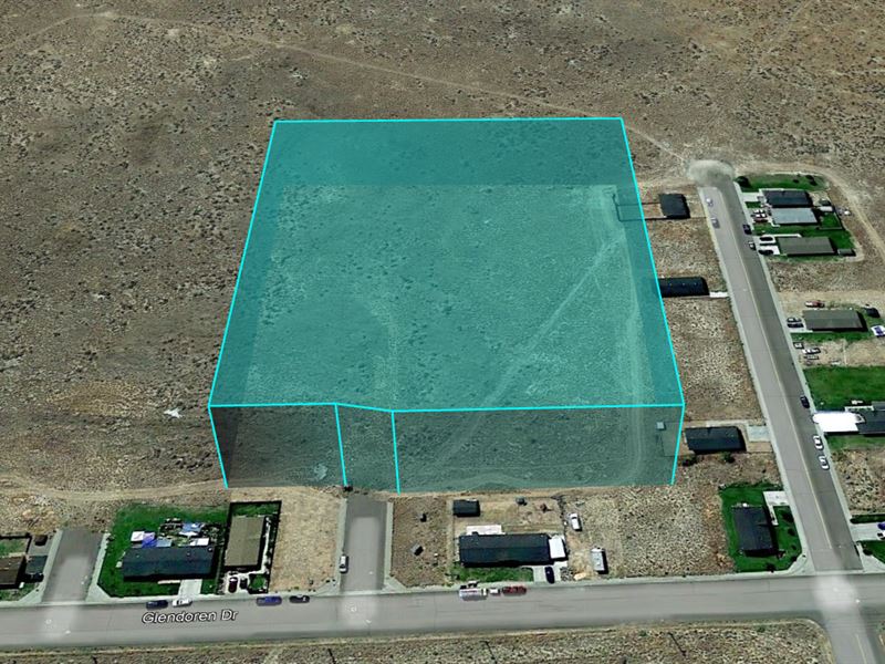 4.5 Acre Parcel, Can Subdivide : Jackpot : Elko County : Nevada