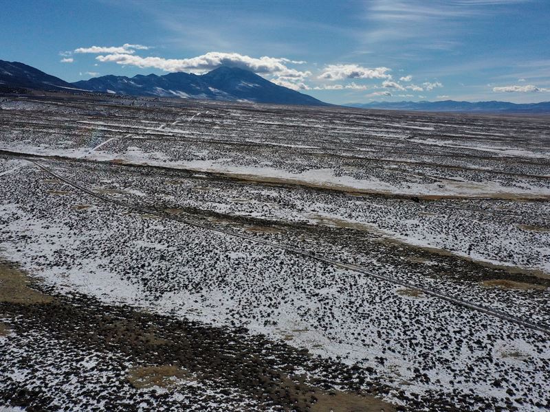No Neighbors, No Problems : Montello : Elko County : Nevada