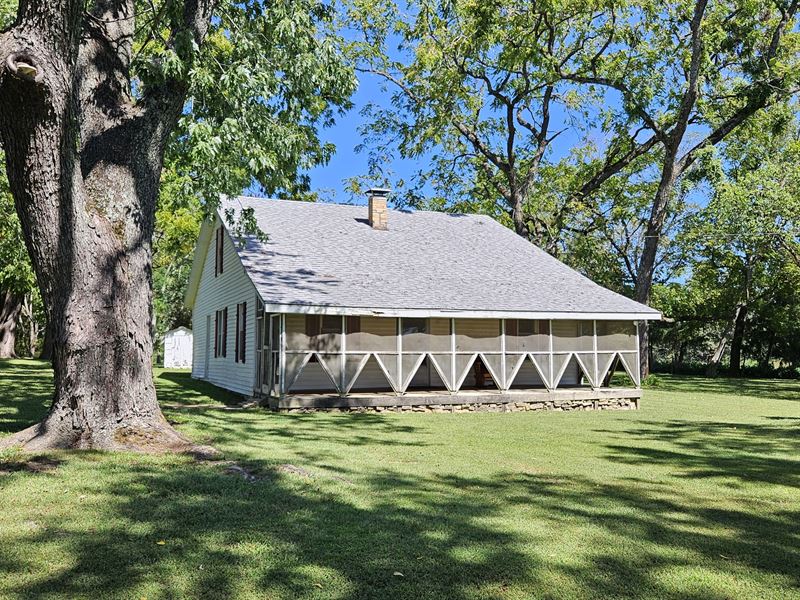 Charming Home with Shop : Wasola : Ozark County : Missouri