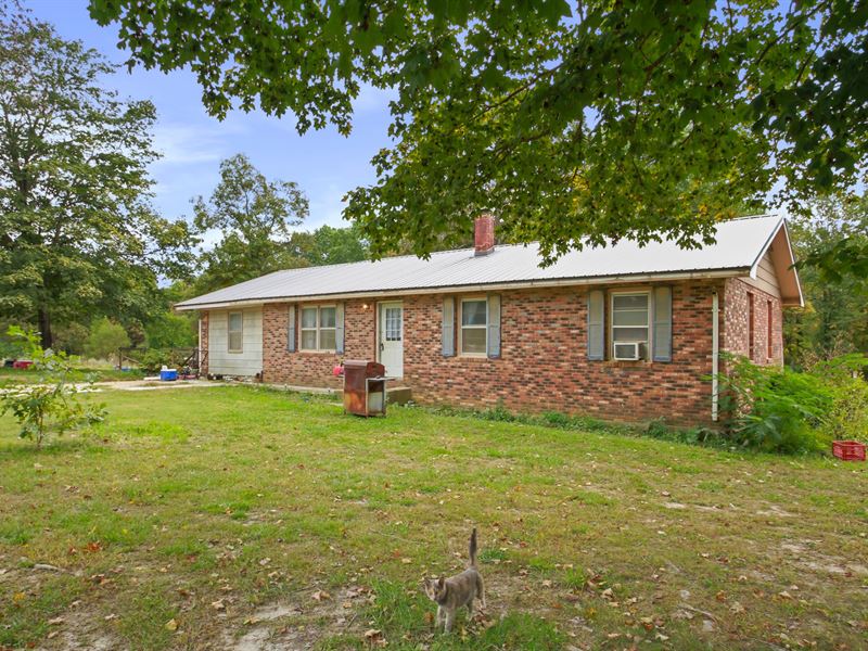 5 Bedroom Home on 3.5 Acres, Shop : West Plains : Howell County : Missouri