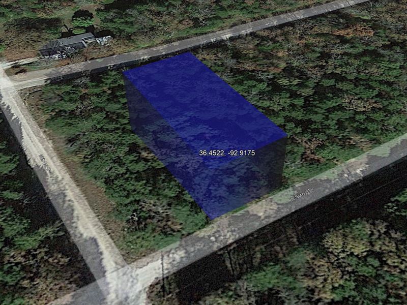 Lot By The Lake and Country Club : Diamond City : Boone County : Arkansas