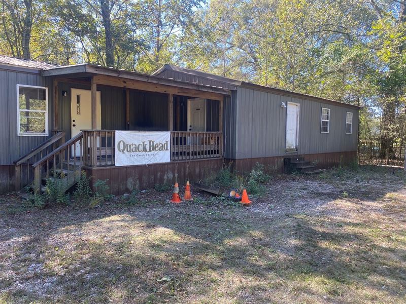 Duck Camp at Bayou Meto Long Pond : Altheimer : Arkansas County : Arkansas