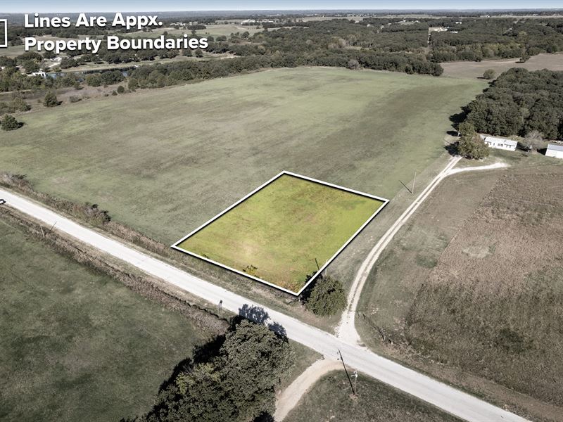 Small Acreage Near Winstar Casino : Thackerville : Love County : Oklahoma