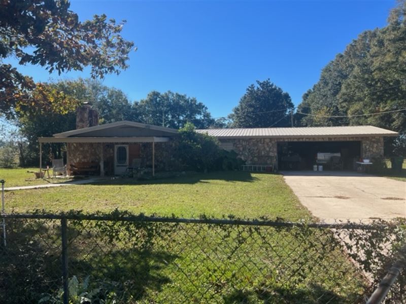 8.5 Acres with Home, Malone, FL : Malone : Jackson County : Florida