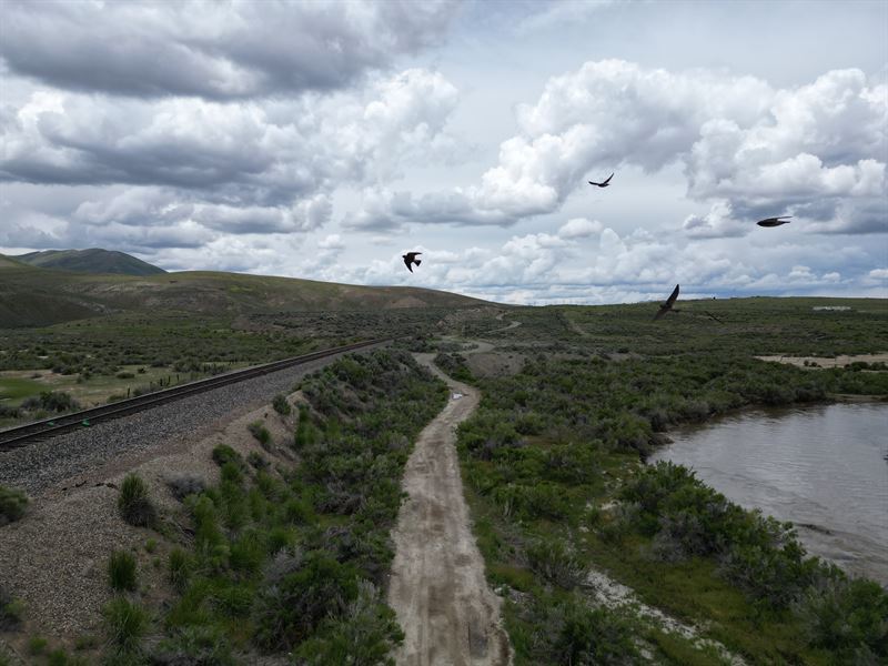A Riverfront Tranquility : Elko : Elko County : Nevada