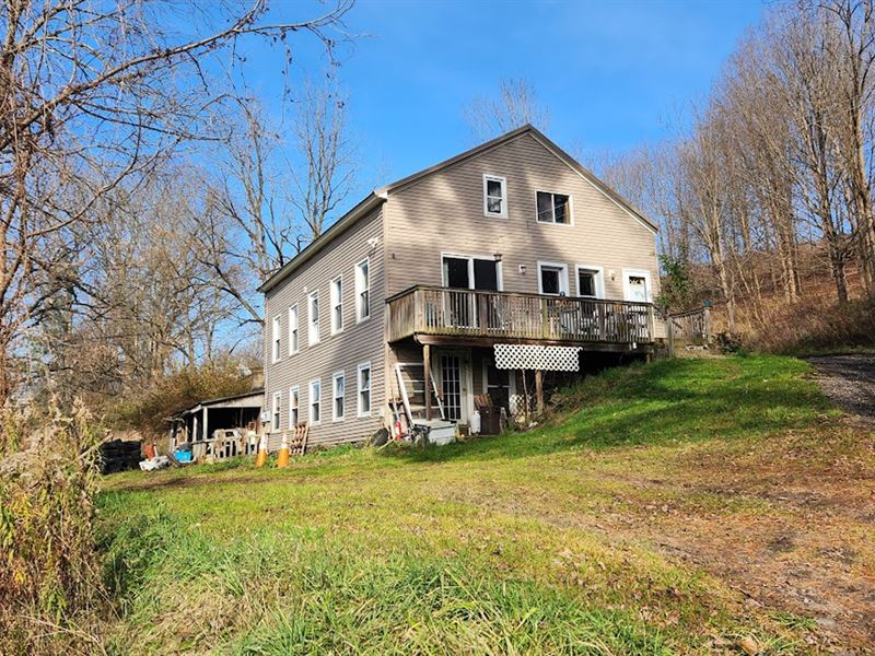 Duplex in Cortlandville, NY : Cortlandville : Cortland County : New York