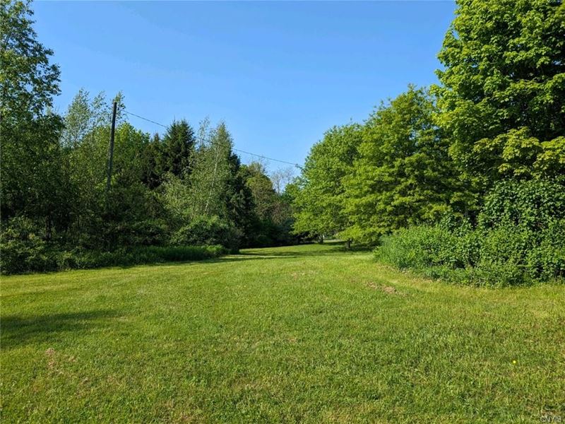 Building Lot in a Country Setting : Camden : Oneida County : New York