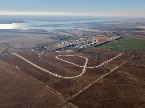 Cedar Bluff Escapes : Ellis : Kansas