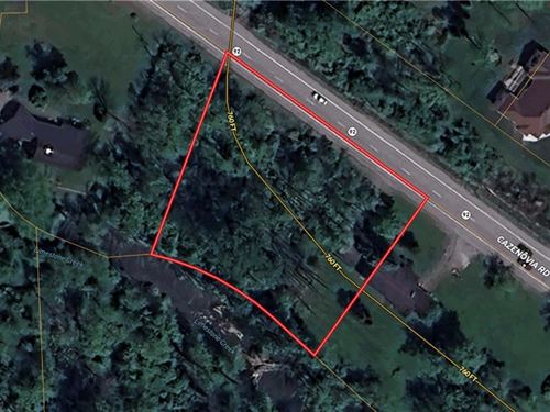 Spacious Lot in The FM Schools : Pompey : Onondaga County : New York