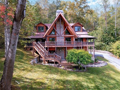 Luxury Log Home Near Norris Lake : New Tazewell : Claiborne County : Tennessee