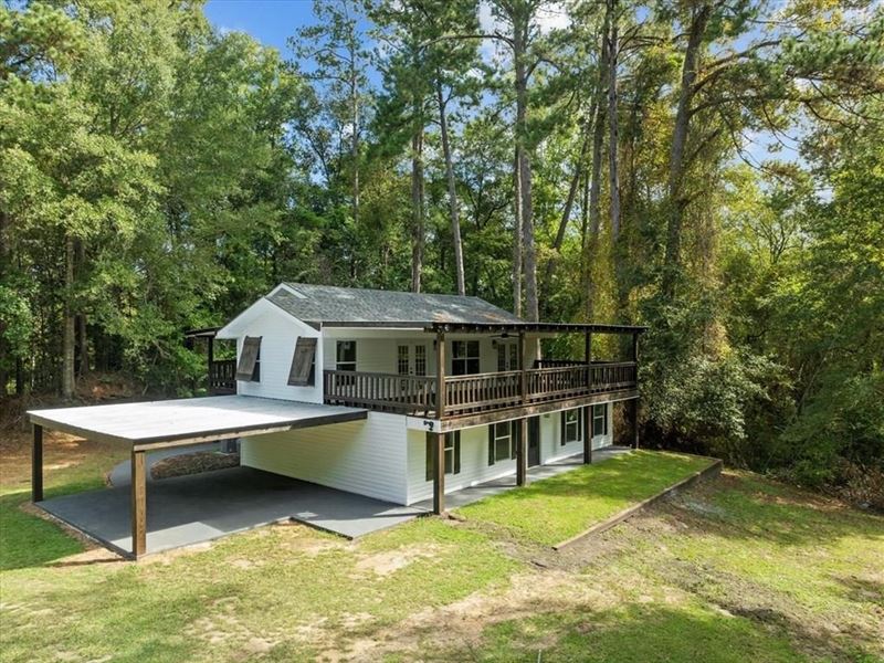 Renovated Home for Sale in Tylertow : Tylertown : Walthall County : Mississippi