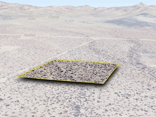 Rural Tranquility : Golden Valley : Mohave County : Arizona