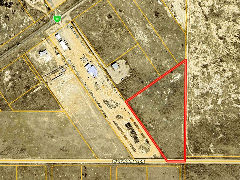 Business, 8.4Ac Near Hwy : Willcox : Cochise County : Arizona