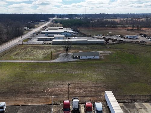 6.64 Acres With A Building In Prent : Booneville : Prentiss County : Mississippi