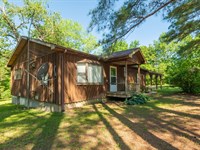 2-Bed 1-Bath Cabin-Style Home in CA : Grandin : Carter County : Missouri