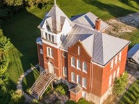 Old School House On The Hill, Bed : Chamois : Osage County : Missouri