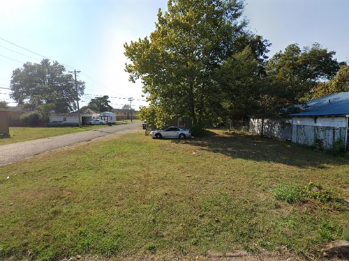 Beautiful Lot with Views : Clarksdale : Coahoma County : Mississippi