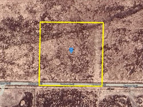 Lot with Mountain Views : Santa Margarita : San Luis Obispo County : California