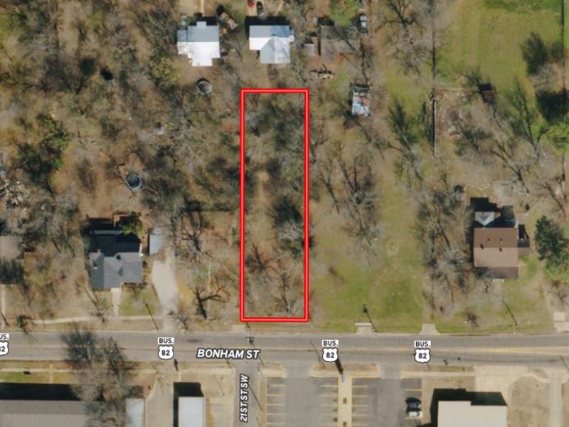 .32 AC Residential Lot in Paris TX : Paris : Lamar County : Texas