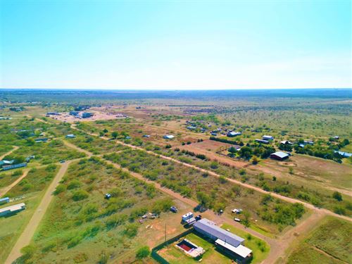 Double Lot, Utilities Near Lake : Fritch : Moore County : Texas