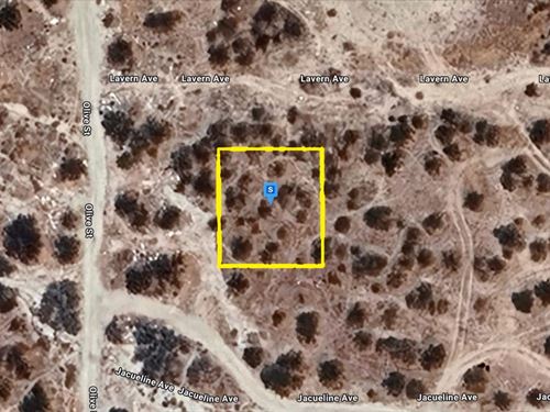 Off-Grid Escape : Cabazon : Riverside County : California