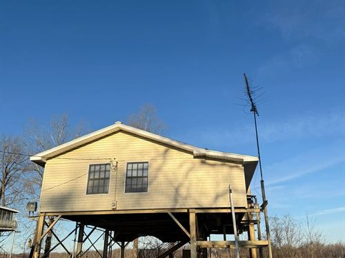 Cabin On.52 Acres In Warren Count : Vicksburg : Warren County : Mississippi