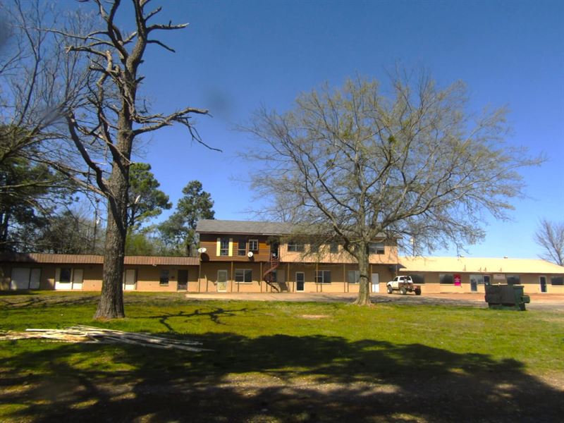 Multi Rental Investment Fixer-Upper : Valliant : McCurtain County : Oklahoma