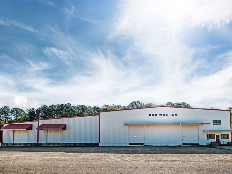 Warehouse with Office Space : Jackson : Jackson County : Mississippi