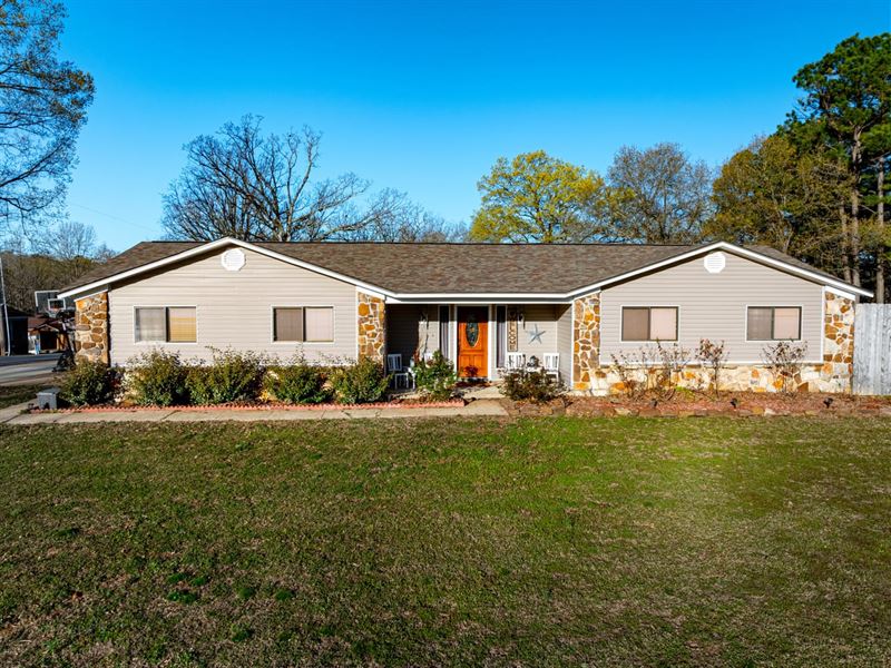 Newly Remodeled Home Melton Drive : Batesville : Independence County : Arkansas