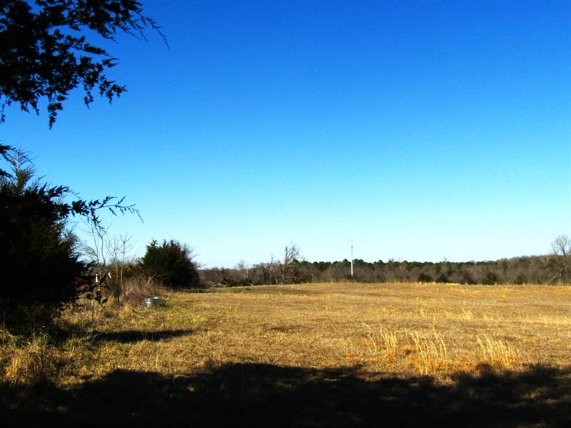 Close Proximity To Kiamichi River : Hugo : Choctaw County : Oklahoma