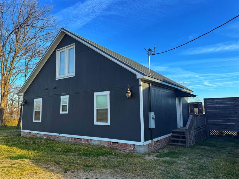 Moon Lake Waterfront Hideaway-Fully : Dundee : Coahoma County : Mississippi