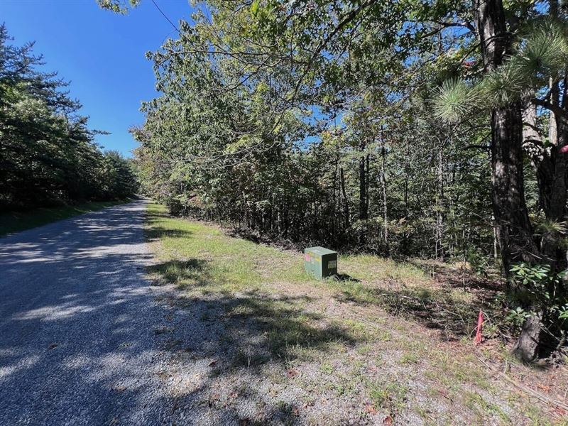 2.78 Acres of Residential Land : New Castle : Craig County : Virginia