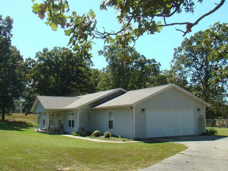 18 Acres, 2 Bed/2 Bath, Drilled Wel : Mountain View : Howell County : Missouri