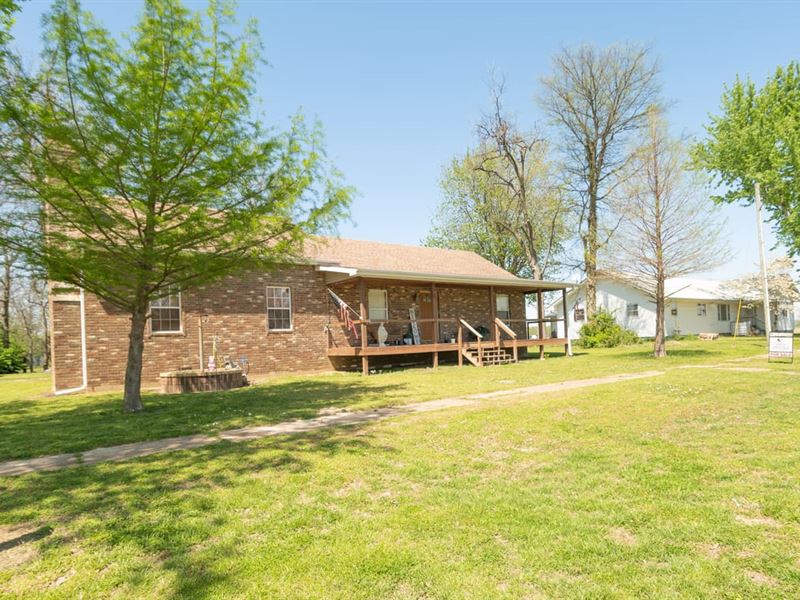 3 Bed, 2 Bath Brick Home for Sale : Campbell : Dunklin County : Missouri