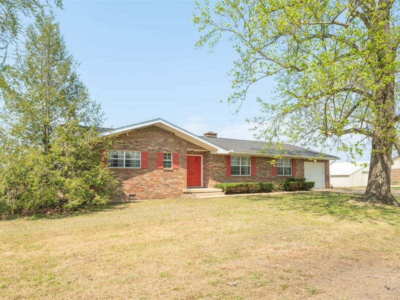 Stunning, Remodeled 3-Bed, 2-Bath : Doniphan : Ripley County : Missouri