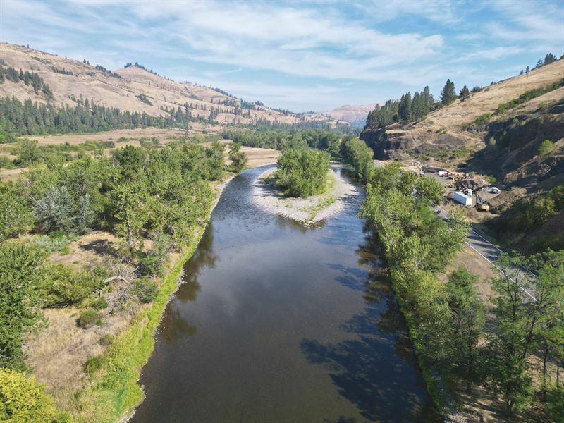 South Fork River Frontage : Stites : Idaho County : Idaho